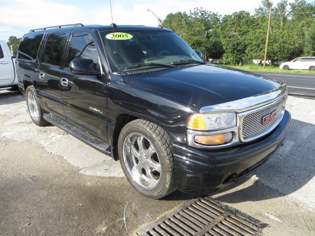 2005 GMC Yukon XL Sport 4WD