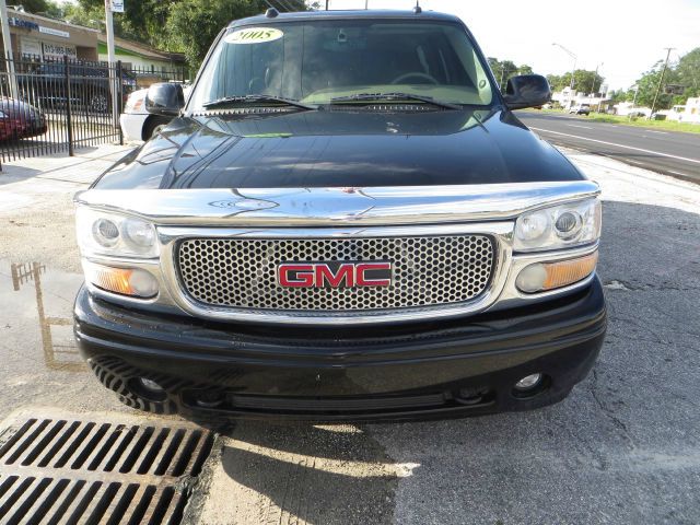 2005 GMC Yukon XL Sport 4WD