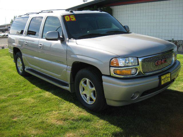 2005 GMC Yukon XL Sport 4WD