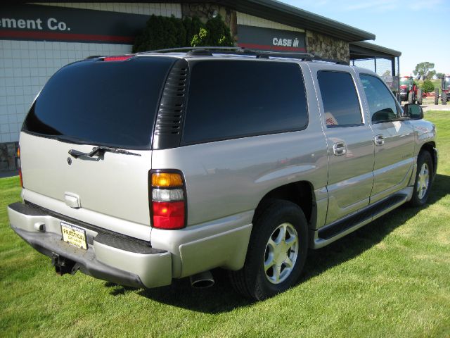 2005 GMC Yukon XL Sport 4WD