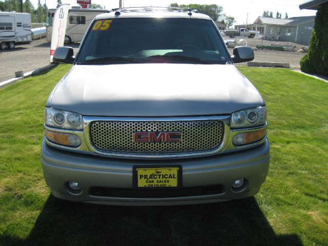 2005 GMC Yukon XL Sport 4WD