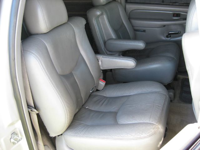 2005 GMC Yukon XL Sport 4WD