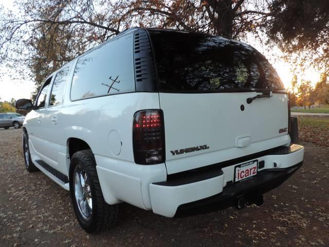 2005 GMC Yukon XL Quattro 3.0 Convertible