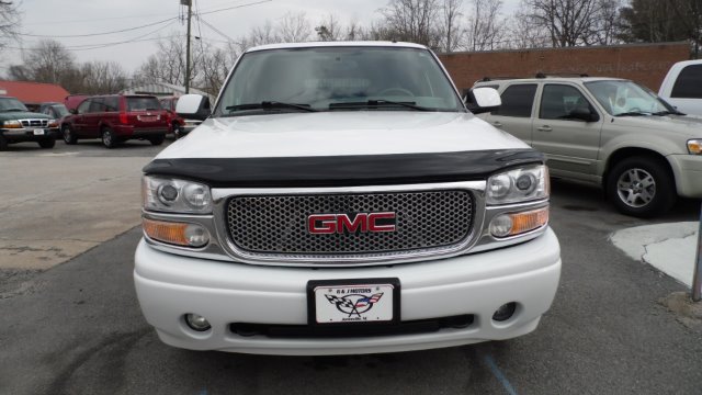 2006 GMC Yukon XL Hurst