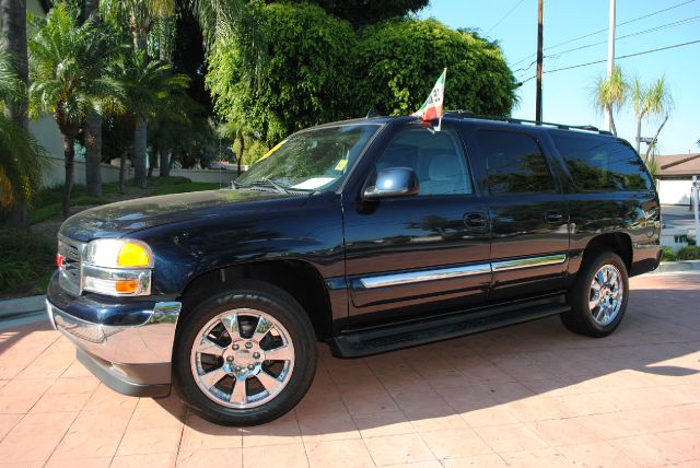 2006 GMC Yukon XL 3.2 Quattro Navigation