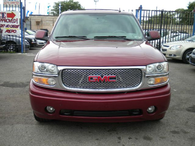 2006 GMC Yukon XL SXT Van