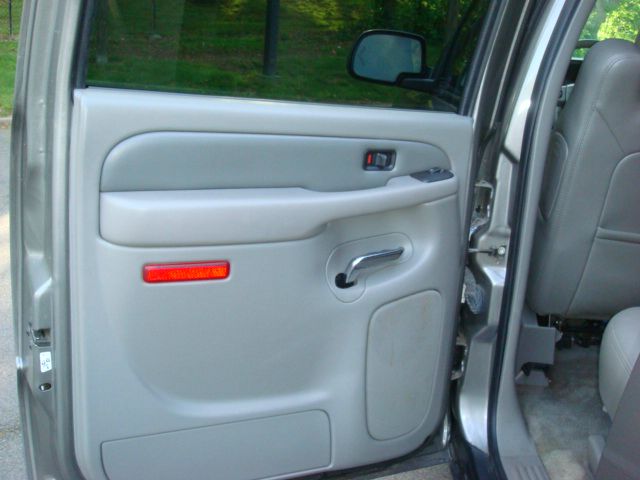 2006 GMC Yukon XL SXT Van