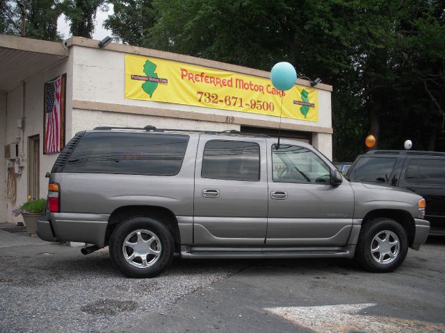 2006 GMC Yukon XL SXT Van