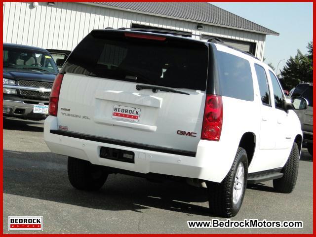 2007 GMC Yukon XL SLT