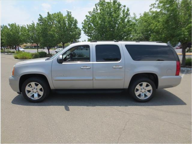 2007 GMC Yukon XL CREW CAB SLT