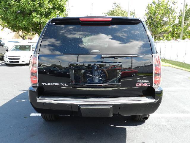 2007 GMC Yukon XL Unknown