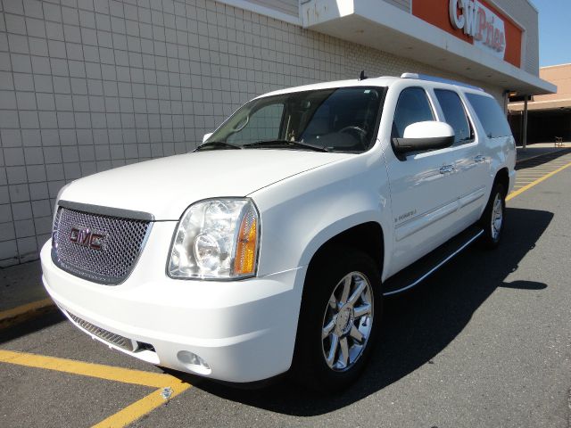 2007 GMC Yukon XL RWD V6