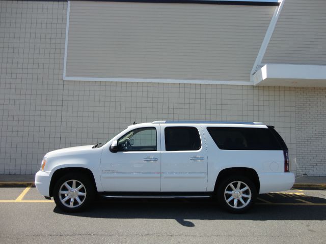 2007 GMC Yukon XL RWD V6