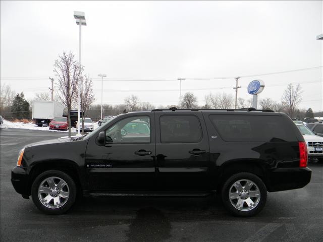 2007 GMC Yukon XL 4DR WGN I4 LX