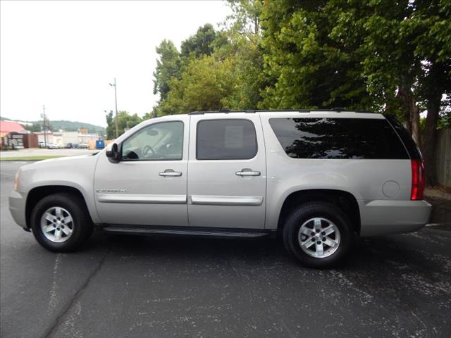 2007 GMC Yukon XL ES Sport Utility 4D