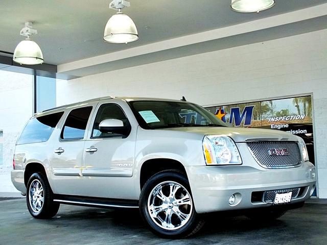 2007 GMC Yukon XL EX Sedan 4D