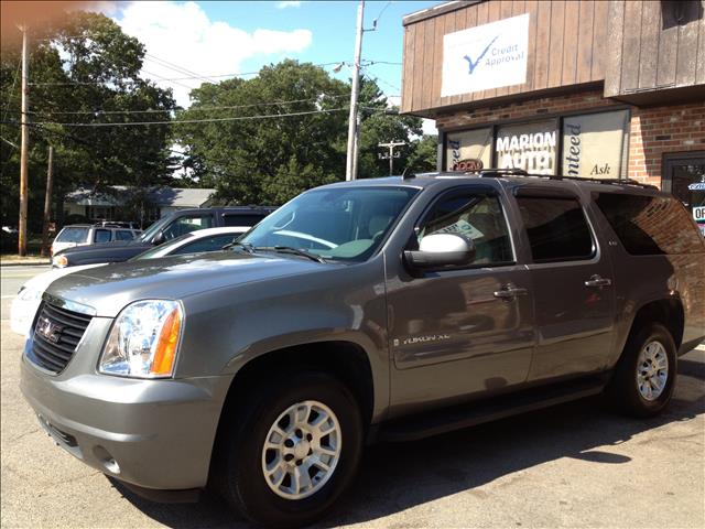 2007 GMC Yukon XL 2006 Mercury