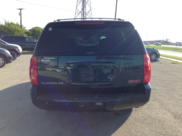 2007 GMC Yukon XL ES 3.0L AUTO