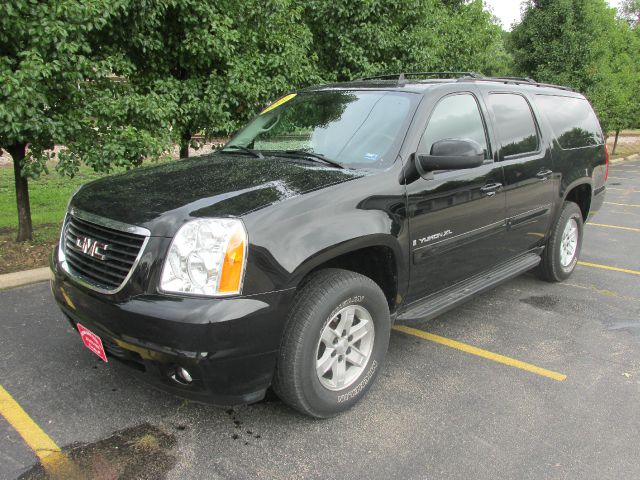 2007 GMC Yukon XL 2006 Mercury