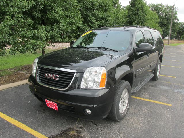 2007 GMC Yukon XL 2006 Mercury