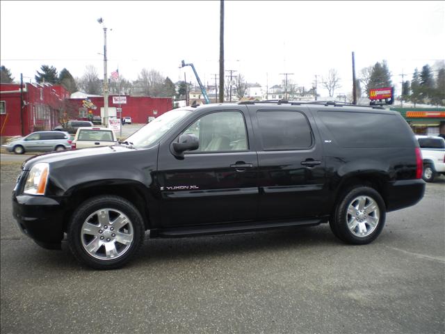 2007 GMC Yukon XL SLT