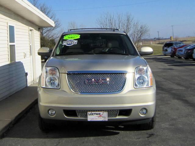 2007 GMC Yukon XL JLX Plus