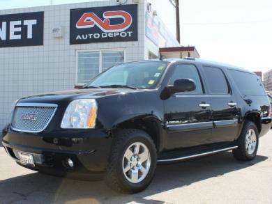 2007 GMC Yukon XL SXT Van