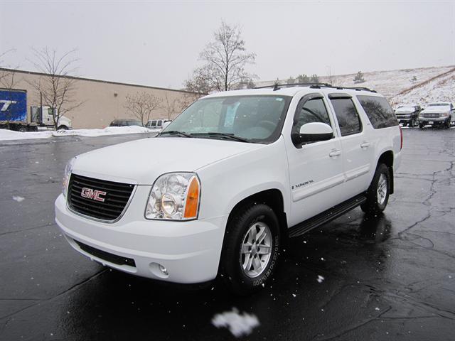 2007 GMC Yukon XL XLT 4 DOOR Extended CAB 4X4