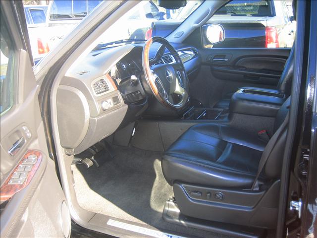 2007 GMC Yukon XL EX Sedan 4D