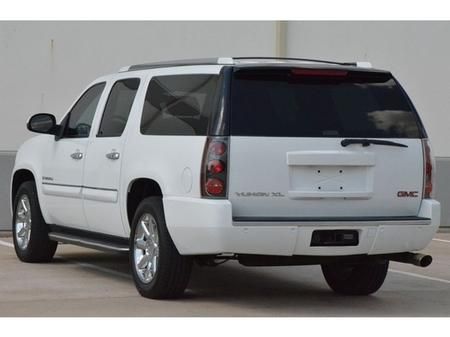 2007 GMC Yukon XL SXT Van