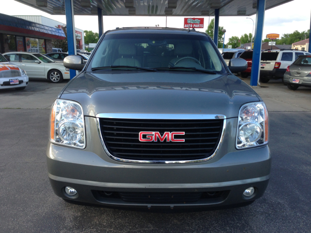 2007 GMC Yukon XL 2006 Mercury