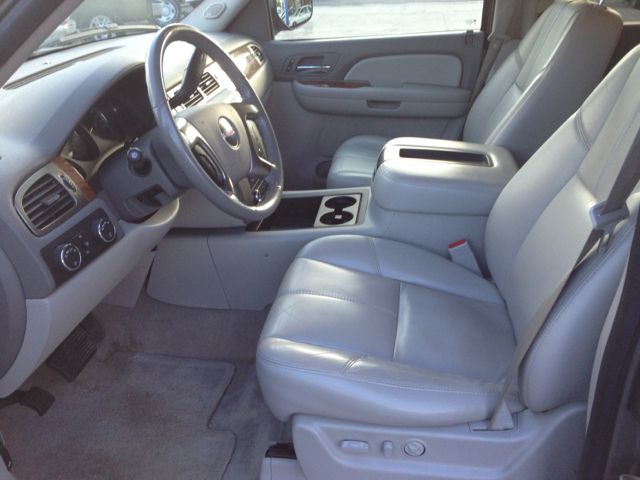 2007 GMC Yukon XL 2006 Mercury