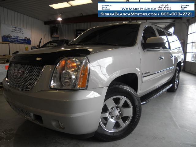 2008 GMC Yukon XL EX Sedan 4D