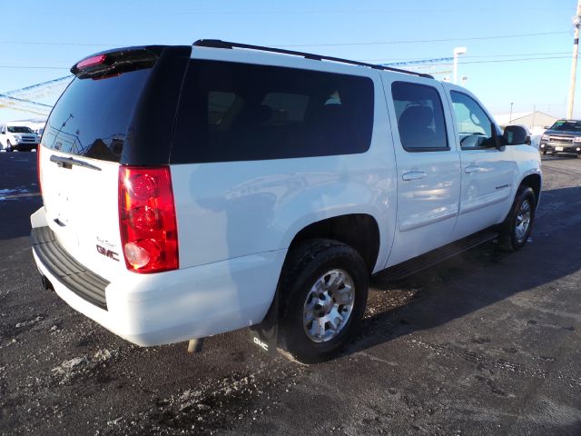 2008 GMC Yukon XL 4dr Sport Sdn Sedan