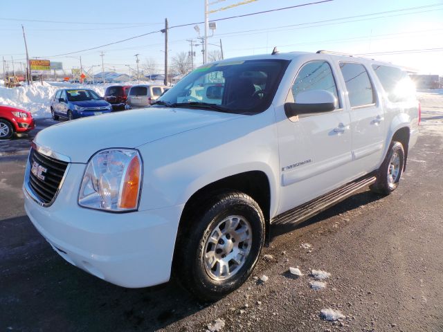 2008 GMC Yukon XL 4dr Sport Sdn Sedan