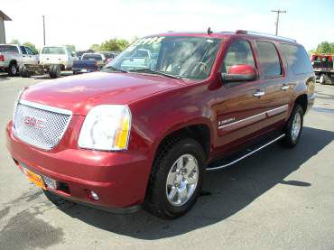 2008 GMC Yukon XL SXT Van