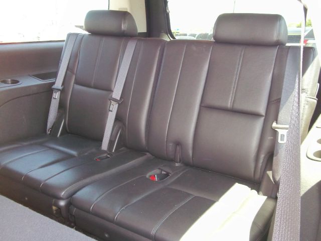 2008 GMC Yukon XL SXT Van