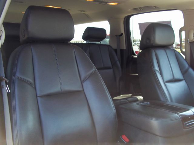 2008 GMC Yukon XL SXT Van