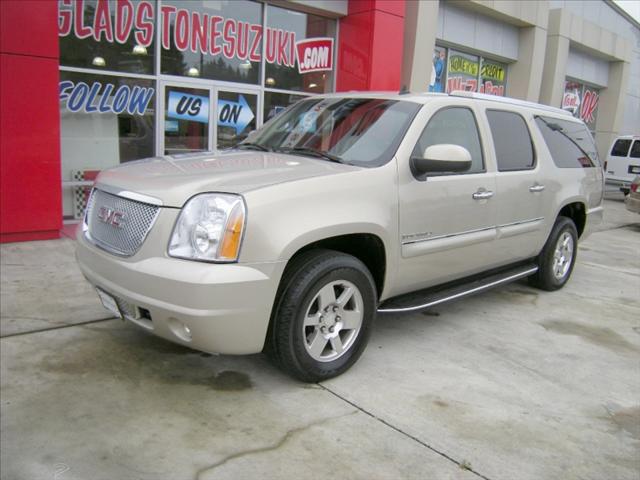 2008 GMC Yukon XL EX Sedan 4D