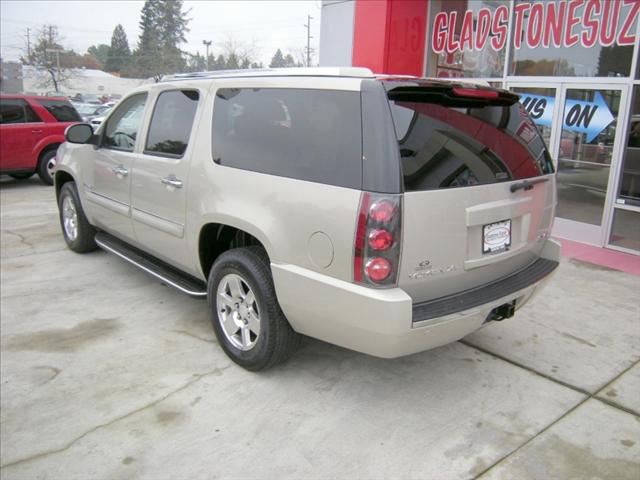 2008 GMC Yukon XL EX Sedan 4D