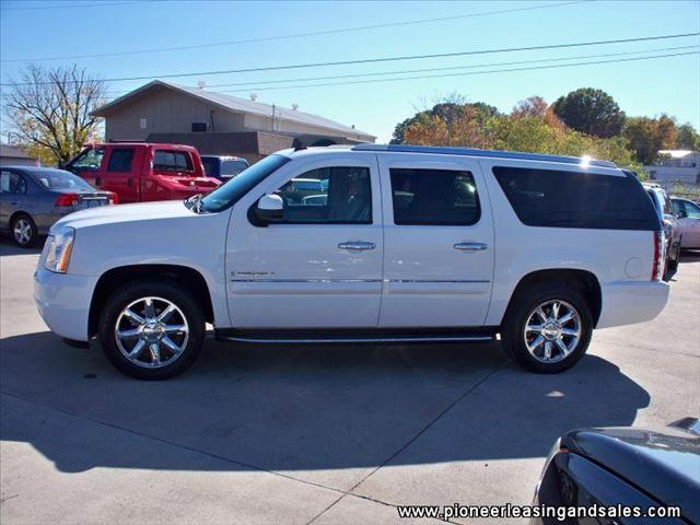 2008 GMC Yukon XL SXT Van