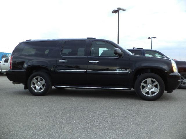 2008 GMC Yukon XL SLE Z-71 CREW