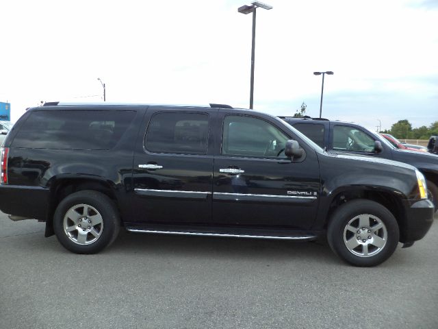 2008 GMC Yukon XL SLE Z-71 CREW