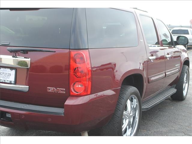 2008 GMC Yukon XL Wagon SE