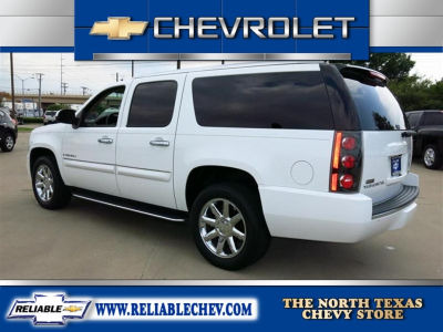 2008 GMC Yukon XL SXT Van