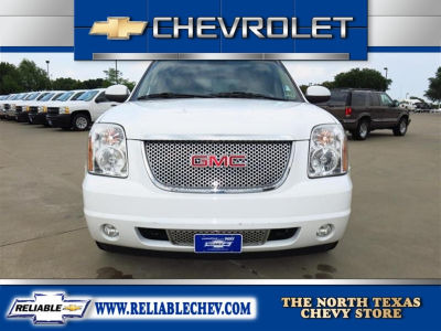 2008 GMC Yukon XL SXT Van