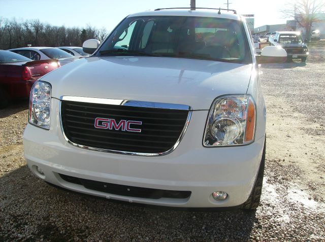 2008 GMC Yukon XL VR6 Convertible