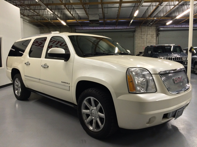 2009 GMC Yukon XL LS NICE