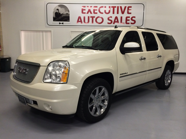 2009 GMC Yukon XL LS NICE