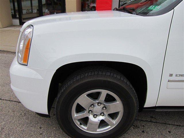 2009 GMC Yukon XL Unknown